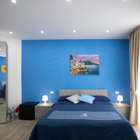 Giuly Suites & Rooms Napoli Dış mekan fotoğraf
