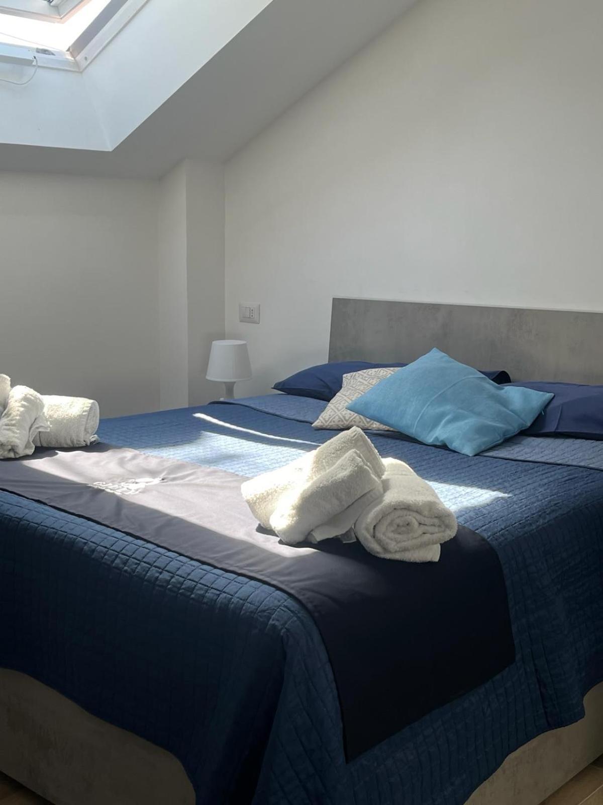 Giuly Suites & Rooms Napoli Dış mekan fotoğraf